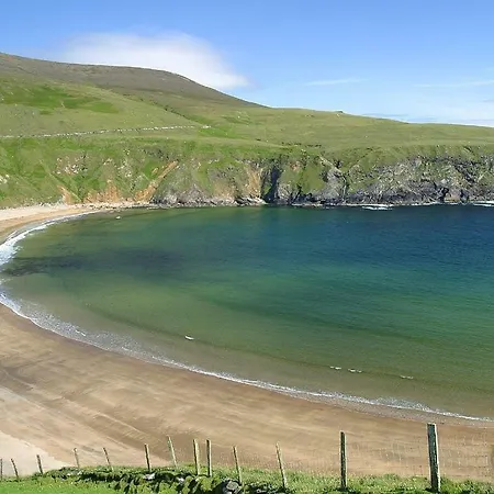 Golandubh Thatched Holiday home *